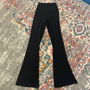 Black Aerie Flare Leggings